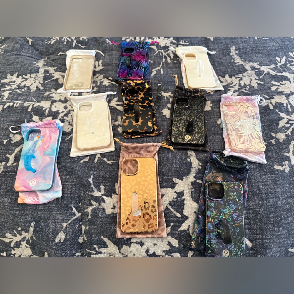 IPHONE 13 Loopy Cases